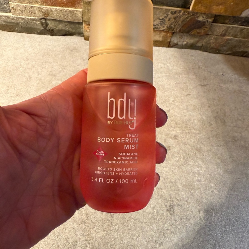 bdy Body Serum Mist Tree Hut Boosts Skins Barrier Brightens Hydrates 3.4 oz